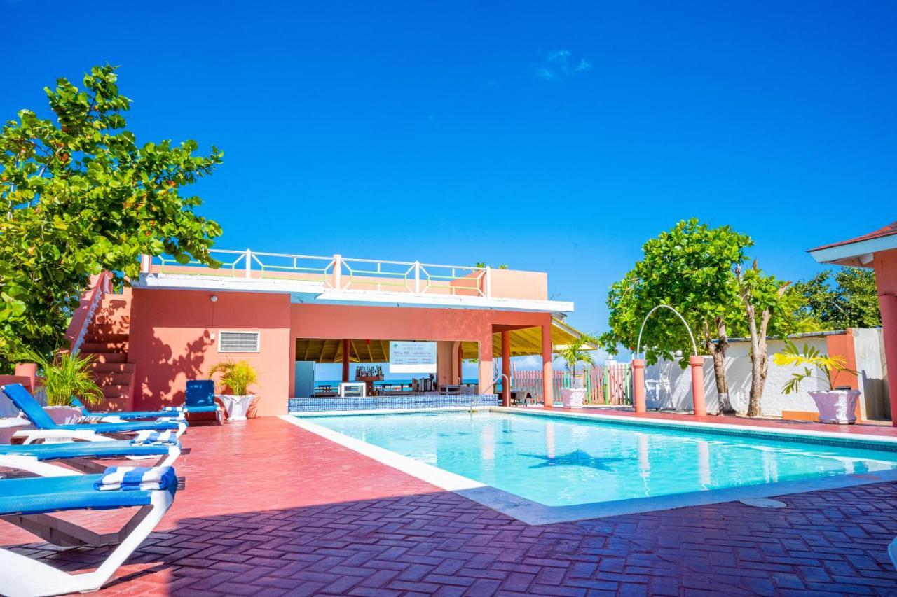 Shields Negril Villas Buitenkant foto