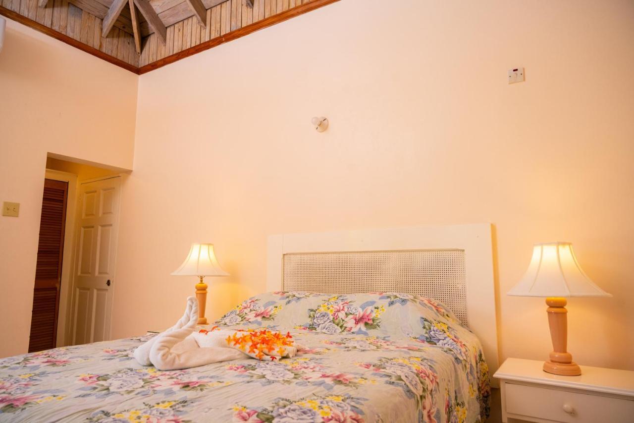 Shields Negril Villas Buitenkant foto