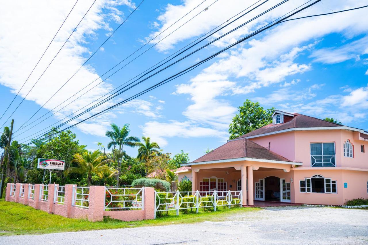 Shields Negril Villas Buitenkant foto