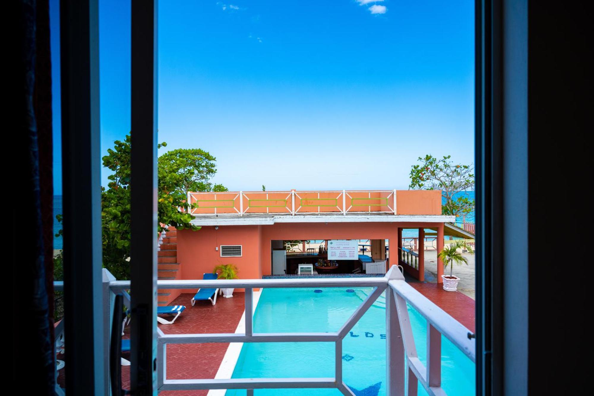 Shields Negril Villas Kamer foto